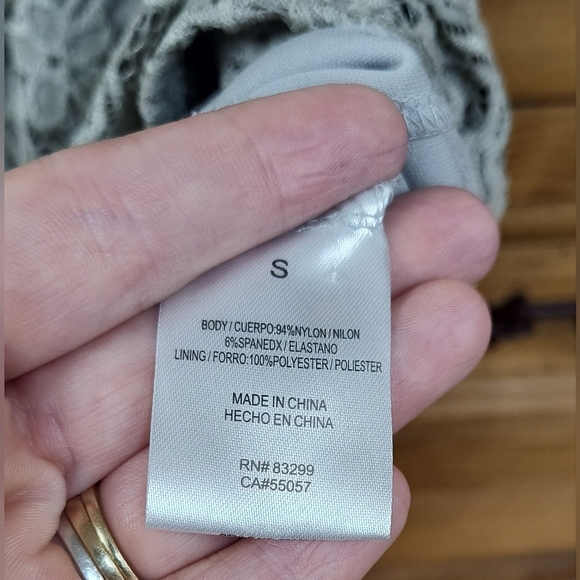 Tiana B. | Layered lace dress - NWT! - Picture 15 of 16